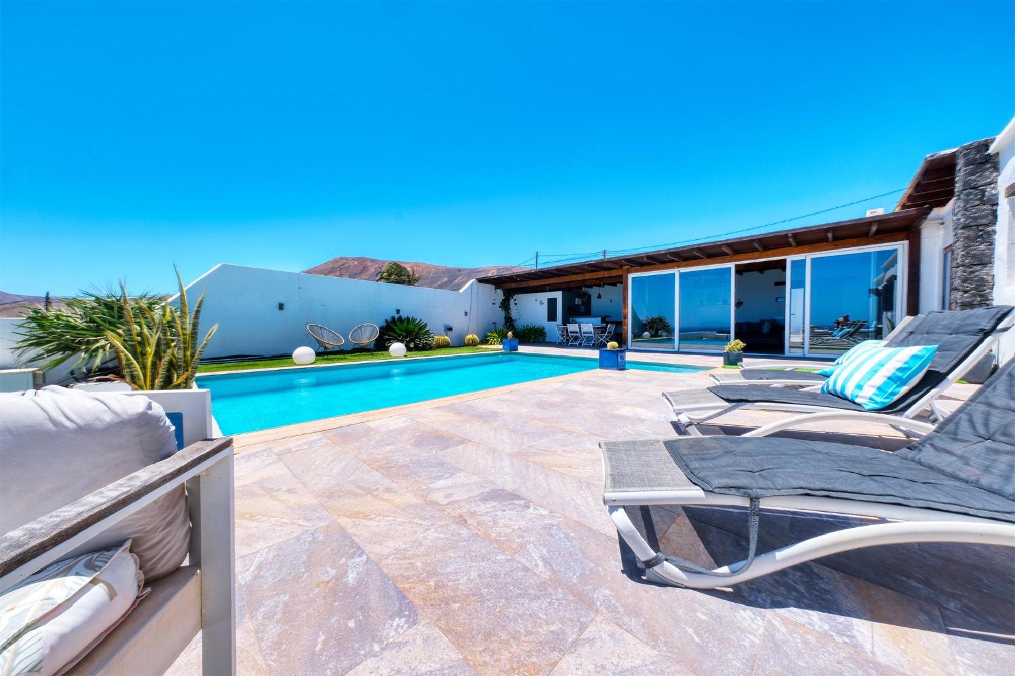 Villa Macher Piscina Y Bar Piscina Tias Ngoại thất bức ảnh